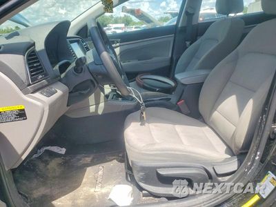 Zdjęcie 7 z 12 samochodu: 2017 HYUNDAI ELANTRA SE VIN:5NPD84LF5HH046004 - miniatura
