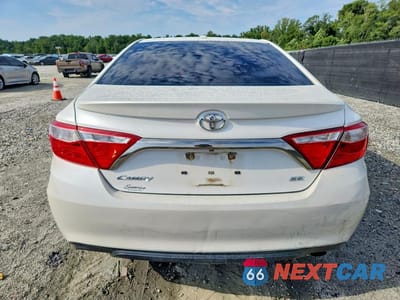 Zdjęcie 6 z 12 samochodu: 2016 TOYOTA CAMRY HYBRID SE VIN:4T1BD1FK0GU180400 - miniatura