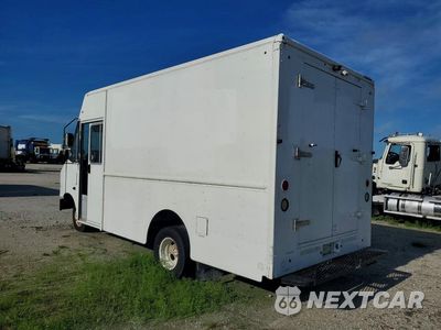 Drugie zdjęcie samochodu z przodu: 2012 FORD E350 DELIVERY TRUCK VIN:1FC2E3KL2CDA91739 - miniatura