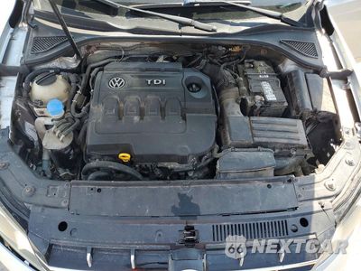 Zdjęcie 11 z 13 samochodu: 2015 VOLKSWAGEN PASSAT SE VIN:1VWBV7A3XFC117679 - miniatura