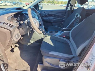 Zdjęcie 7 z 12 samochodu: 2013 FORD ESCAPE S VIN:1FMCU0F79DUD88121 - miniatura