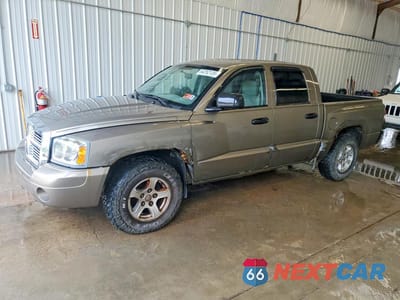 2006 DODGE DAKOTA QUAD SLT 1D7HW48NX6S716058 - główne zdjęcie licytacji z USA - miniatura