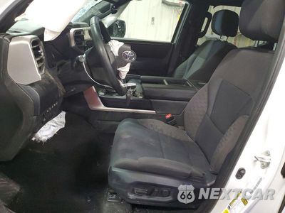 Zdjęcie 7 z 13 samochodu: 2026 TOYOTA TUNDRA CREWMAX SR5 VIN:5TFLA5EC7TX055356 - miniatura
