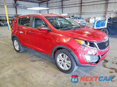Czwarte zdjęcie samochodu z boku: 2015 KIA SPORTAGE LX VIN:KNDPB3AC7F7753799 - miniatura