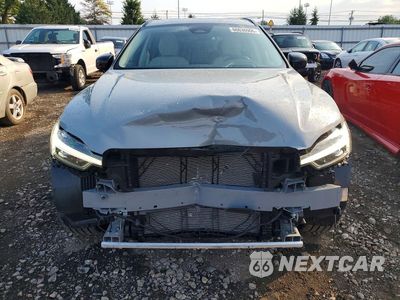 Piąte zdjęcie samochodu w środku: 2026 VOLVO XC60 ULTRA VIN:YV4M12RM0T1334573 - miniatura