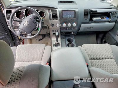 Zdjęcie 8 z 12 samochodu: 2010 TOYOTA TUNDRA DOUBLE CAB SR5 VIN:5TFUY5F10AX132627 - miniatura