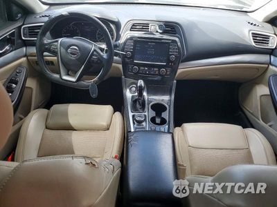 Zdjęcie 8 z 12 samochodu: 2017 NISSAN MAXIMA 3.5 SL VIN:1N4AA6AP7HC411444 - miniatura