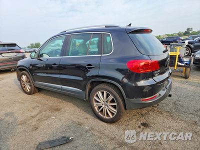 Drugie zdjęcie samochodu z przodu: 2012 VOLKSWAGEN TIGUAN S VIN:WVGBV7AXXCW544081 - miniatura