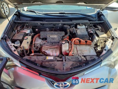 Zdjęcie 12 z 13 samochodu: 2016 TOYOTA RAV4 HV XLE VIN:JTMRJREV5GD022799 - miniatura