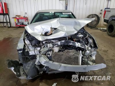 Piąte zdjęcie samochodu w środku: 2013 CHEVROLET MALIBU 1LT VIN:1G11C5SA2DF318521 - miniatura