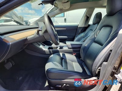 Zdjęcie 7 z 13 samochodu: 2023 TESLA MODEL 3 VIN:5YJ3E1EA4PF458903 - miniatura