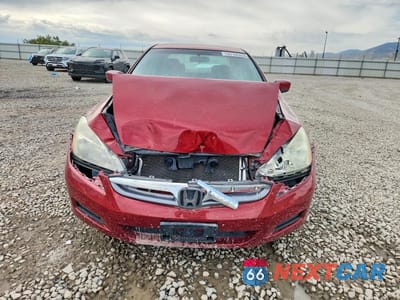 Piąte zdjęcie samochodu w środku: 2007 HONDA ACCORD SE VIN:1HGCM56347A006972 - miniatura