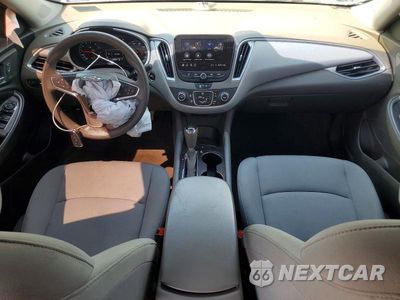 Zdjęcie 8 z 13 samochodu: 2020 CHEVROLET MALIBU LS VIN:1G1ZB5ST7LF138523 - miniatura