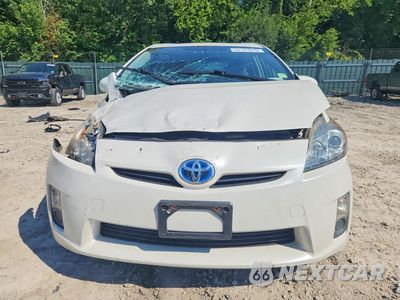 Piąte zdjęcie samochodu w środku: 2011 TOYOTA PRIUS THREE VIN:JTDKN3DU9B0326844 - miniatura