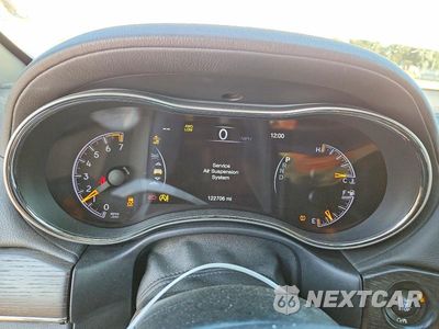 Zdjęcie 9 z 12 samochodu: 2018 JEEP GRAND CHEROKEE OVERLAND VIN:1C4RJFCG8JC180697 - miniatura