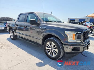 Czwarte zdjęcie samochodu z boku: 2018 FORD F150 SUPERCREW VIN:1FTEW1CP7JKE22078 - miniatura