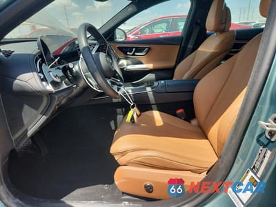 Zdjęcie 7 z 13 samochodu: 2025 MERCEDES-BENZ E 350 VIN:W1KLF4GB9SA117380 - miniatura