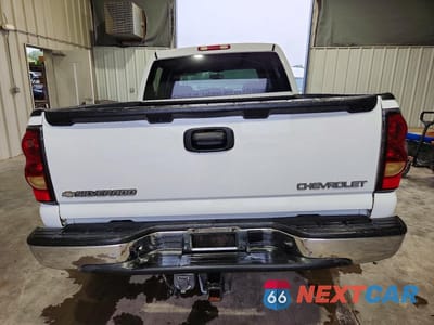 Zdjęcie 6 z 12 samochodu: 2006 CHEVROLET SILVERADO K1500 VIN:2GCEK13V261273189 - miniatura