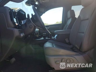 Zdjęcie 7 z 12 samochodu: 2025 GMC SIERRA K1500 SLT VIN:3GTUUDED9SG312194 - miniatura