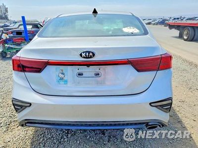 Zdjęcie 6 z 12 samochodu: 2021 KIA FORTE LXS VIN:3KPF24AD0ME310594 - miniatura