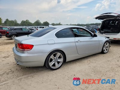 Trzecie zdjęcie samochodu z tyłu: 2007 BMW 335 I VIN:WBAWB73587PV82321 - miniatura