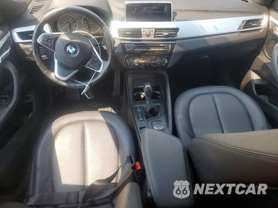 Zdjęcie 8 z 12 samochodu: 2017 BMW X1 XDRIVE28I VIN:WBXHT3C36H5F70042 - miniatura