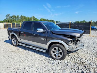 Czwarte zdjęcie samochodu z boku: 2018 RAM 1500 LARAMIE VIN:1C6RR6NT0JS168298 - miniatura