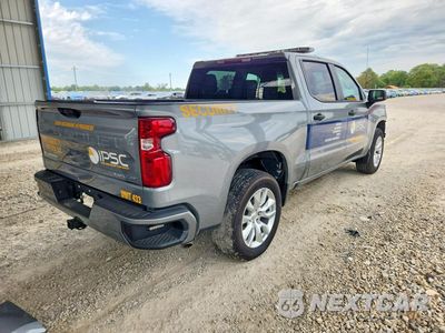 Trzecie zdjęcie samochodu z tyłu: 2025 CHEVROLET SILVERADO C1500 CUSTOM VIN:1GCPABEK4SZ235680 - miniatura