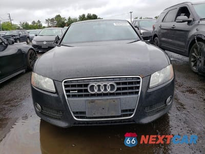 Piąte zdjęcie samochodu w środku: 2012 AUDI A5 PREMIUM VIN:WAUGFAFR7CA013753 - miniatura