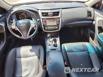 Zdjęcie 8 z 12 samochodu: 2018 NISSAN ALTIMA 2.5 SR VIN:1N4AL3AP8JC146256 - miniatura