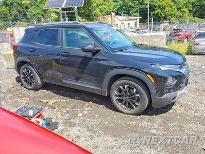 Czwarte zdjęcie samochodu z boku: 2022 CHEVROLET TRAILBLAZER LT VIN:KL79MPSL0NB083191 - miniatura
