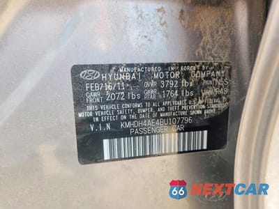 Zdjęcie 12 z 12 samochodu: 2011 HYUNDAI ELANTRA GLS VIN:KMHDH4AE4BU107796 - miniatura
