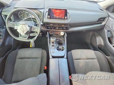 Zdjęcie 8 z 12 samochodu: 2025 NISSAN ROGUE SV VIN:5N1BT3BA3SC762257 - miniatura