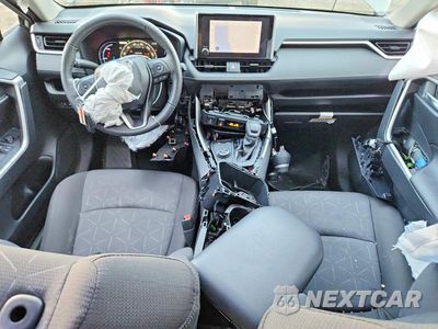 Zdjęcie 8 z 13 samochodu: 2023 TOYOTA RAV4 HYBRID XLE VIN:JTMRWRFV2PD204153 - miniatura