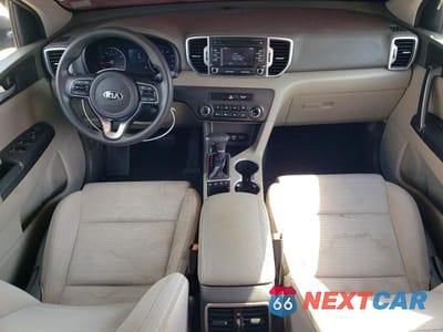 Zdjęcie 8 z 13 samochodu: 2018 KIA SPORTAGE LX VIN:KNDPMCACXJ7310064 - miniatura