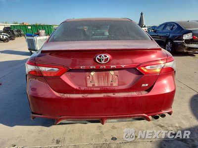 Zdjęcie 6 z 12 samochodu: 2018 TOYOTA CAMRY SE VIN:4T1B11HKXJU565492 - miniatura