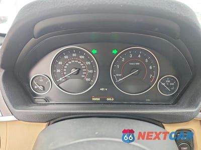 Zdjęcie 9 z 12 samochodu: 2016 BMW 328 XI SULEV VIN:WBA8E3G54GNU02699 - miniatura