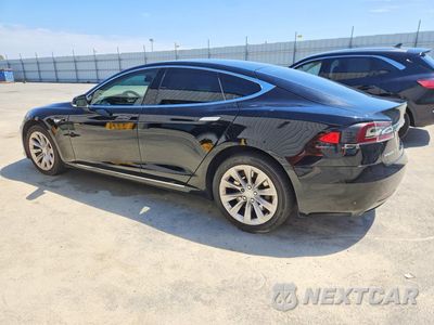 Drugie zdjęcie samochodu z przodu: 2016 TESLA MODEL S VIN:5YJSA1E16GF152907 - miniatura