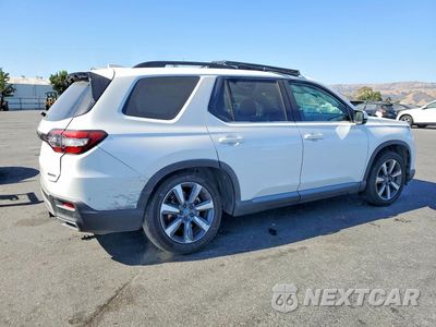 Trzecie zdjęcie samochodu z tyłu: 2025 HONDA PILOT TOURING VIN:5FNYG2H79SB000255 - miniatura