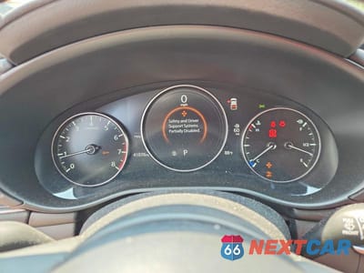 Zdjęcie 9 z 12 samochodu: 2021 MAZDA 3 SELECT VIN:JM1BPBKL7M1313392 - miniatura