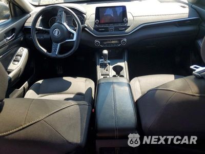 Zdjęcie 8 z 13 samochodu: 2019 NISSAN ALTIMA SV VIN:1N4BL4DV3KC105796 - miniatura