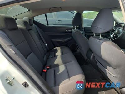 Zdjęcie 10 z 12 samochodu: 2019 NISSAN ALTIMA S VIN:1N4BL4BV6KC253556 - miniatura
