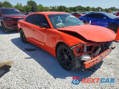 Czwarte zdjęcie samochodu z boku: 2018 DODGE CHARGER SXT VIN:2C3CDXBG8JH135278 - miniatura