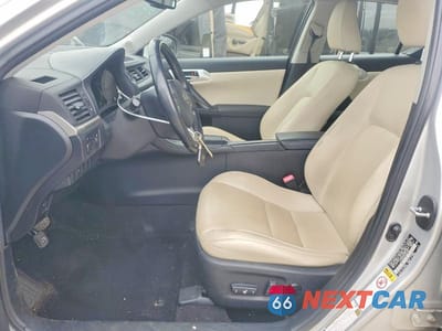 Zdjęcie 7 z 12 samochodu: 2012 LEXUS CT 200 VIN:JTHKD5BH2C2050581 - miniatura