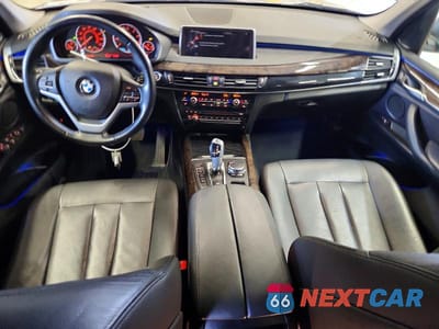 Zdjęcie 8 z 13 samochodu: 2016 BMW X5 XDR40E VIN:5UXKT0C50G0S78381 - miniatura