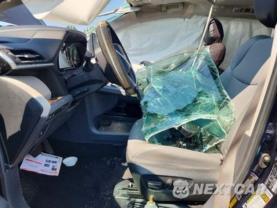 Zdjęcie 7 z 13 samochodu: 2024 TOYOTA SIENNA XLE 7-PASSENGER VIN:5TDJSKFC7RS146305 - miniatura
