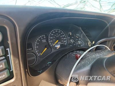 Zdjęcie 9 z 13 samochodu: 2001 CHEVROLET TAHOE K1500 VIN:1GNEK13T21J100373 - miniatura