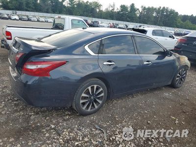 Trzecie zdjęcie samochodu z tyłu: 2018 NISSAN ALTIMA 2.5 SV VIN:1N4AL3AP3JC242716 - miniatura