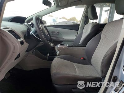 Zdjęcie 7 z 12 samochodu: 2016 TOYOTA PRIUS V TWO VIN:JTDZN3EU8GJ041289 - miniatura