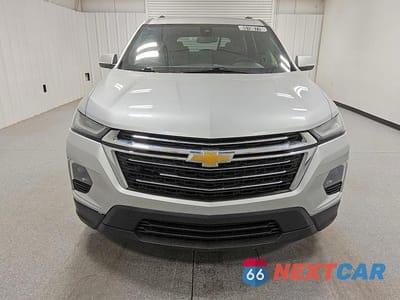 Piąte zdjęcie samochodu w środku: 2022 CHEVROLET TRAVERSE LT VIN:1GNEVMKWXNJ170164 - miniatura